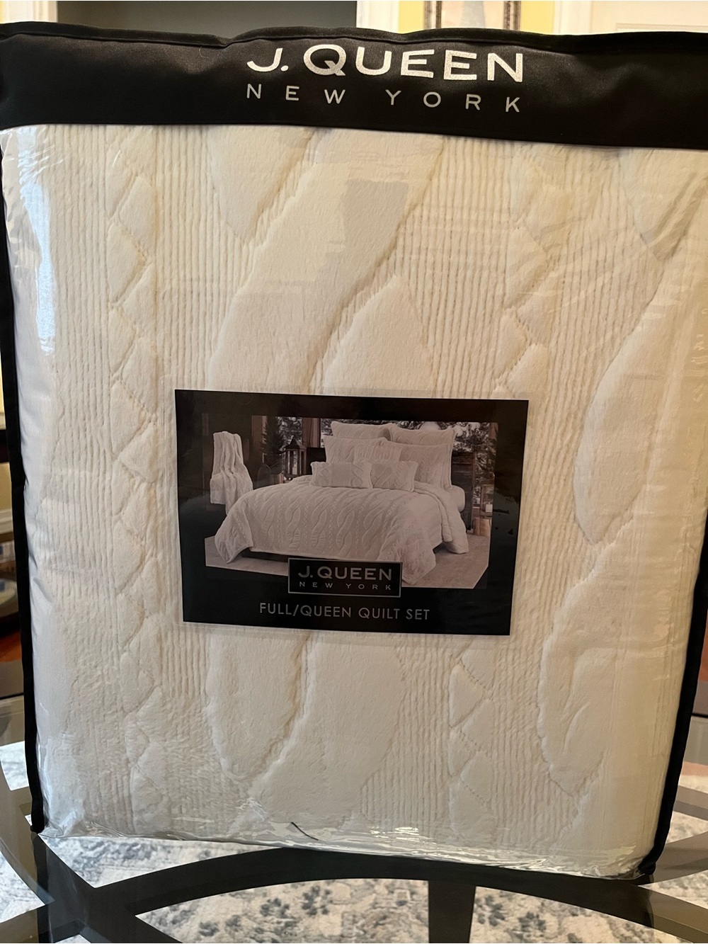 J. Queen New York Cream Full/Queen Quilt Set